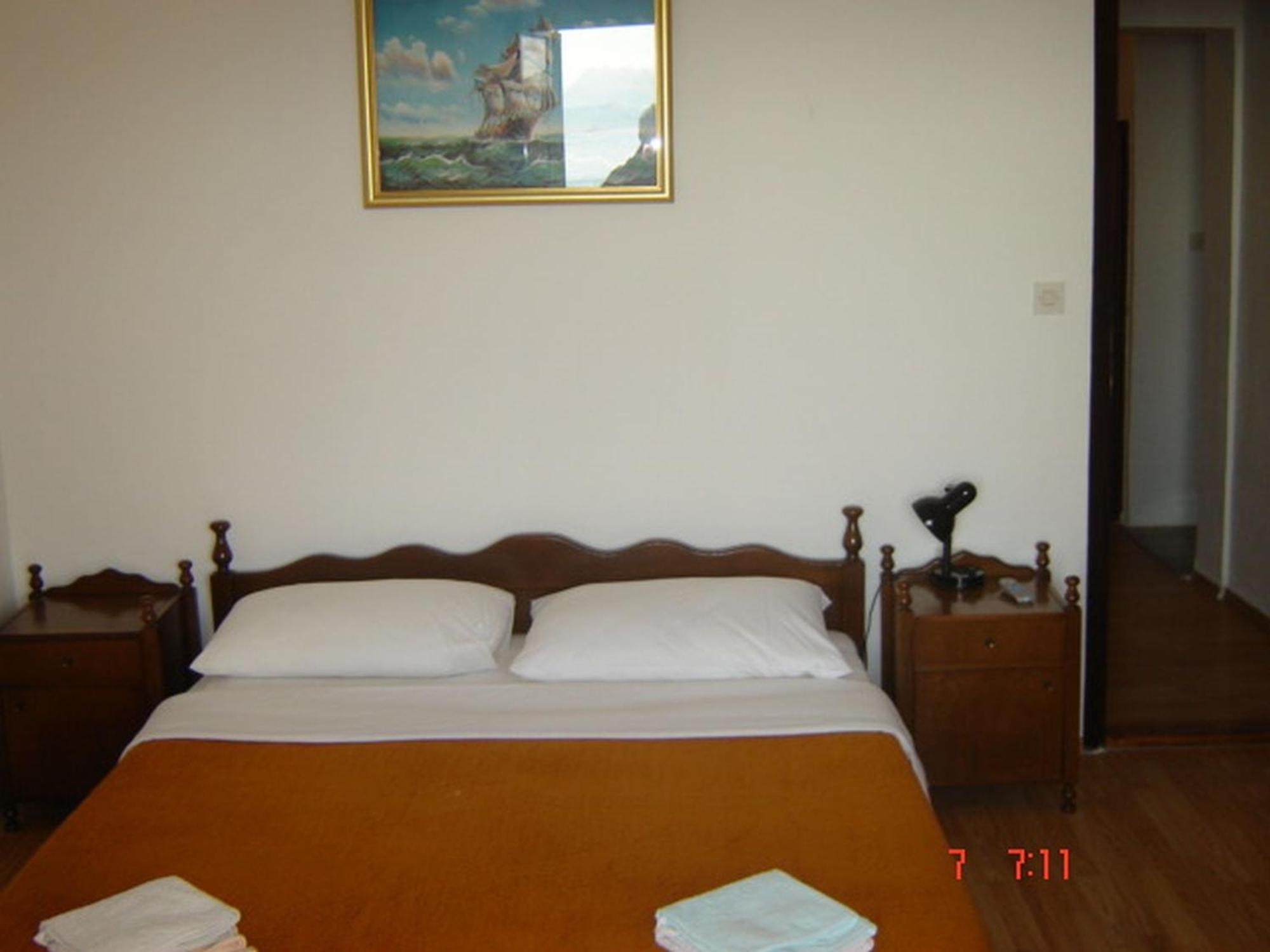 Apartments "Villa Mungos" Sobra Camera foto