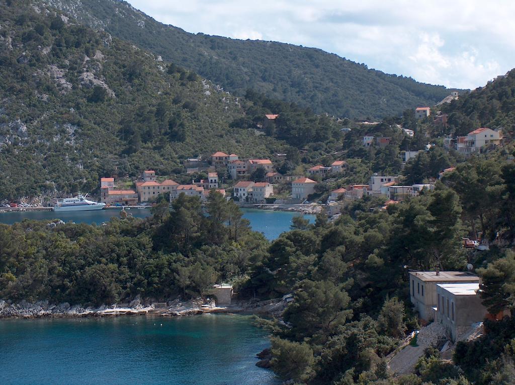 Apartments "Villa Mungos" Sobra Esterno foto